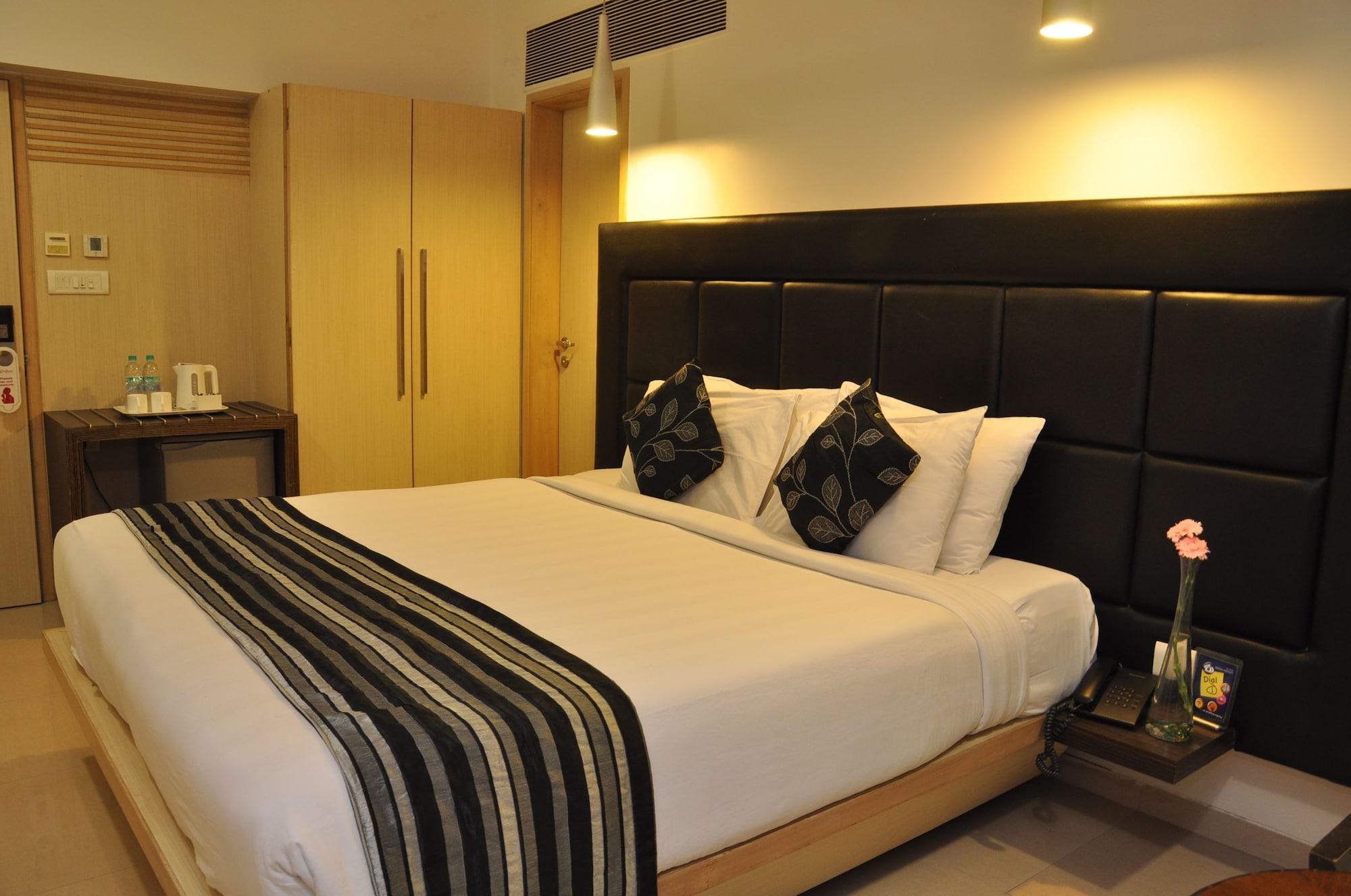 The Oriental Residency Hotel Mumbai Luaran gambar