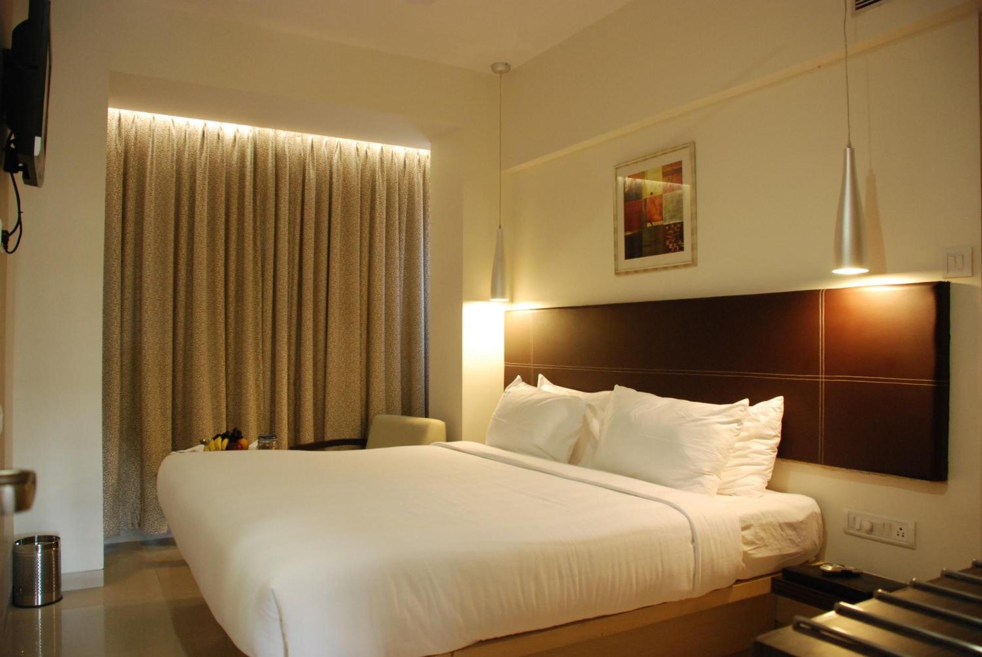 The Oriental Residency Hotel Mumbai Luaran gambar
