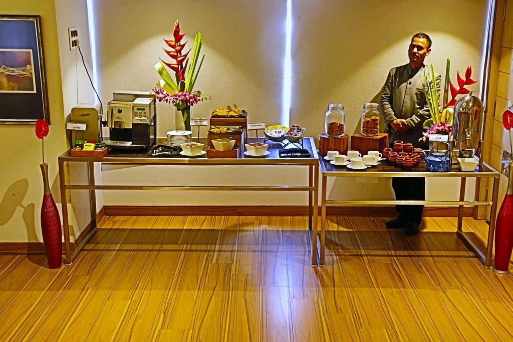The Oriental Residency Hotel Mumbai Luaran gambar