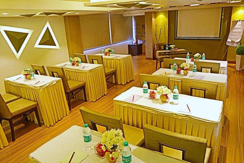 The Oriental Residency Hotel Mumbai Luaran gambar